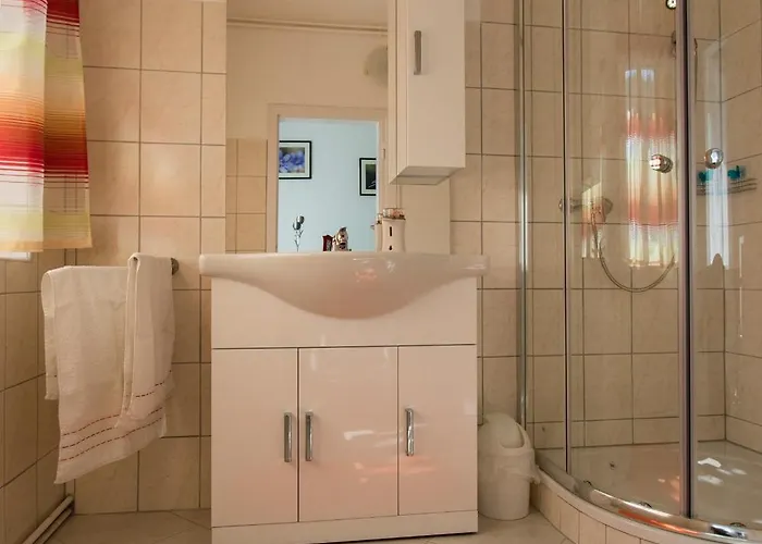 Flataid Elisabethinergasse